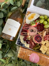 Load image into Gallery viewer, The Medium Box