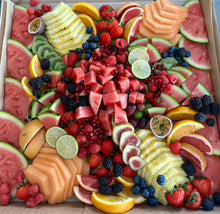 Load image into Gallery viewer, Fresh Fruit Box
