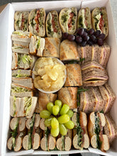 Load image into Gallery viewer, Gourmet Sandwich Box
